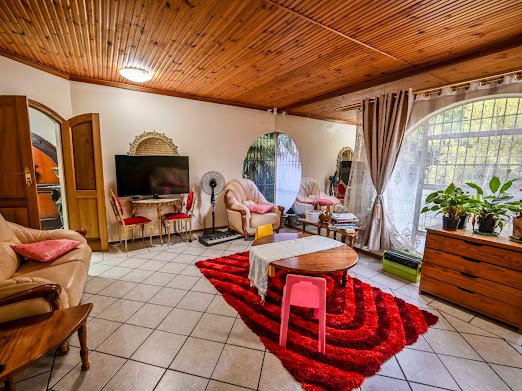 5 Bedroom Property for Sale in Langenhovenpark Free State